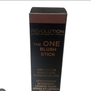 Revolution The One Blush Stick